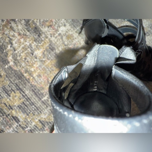 Stuart Weitzman Outing Heeled Sandal Black Leather Strappy Cage Design - Picture 14 of 16